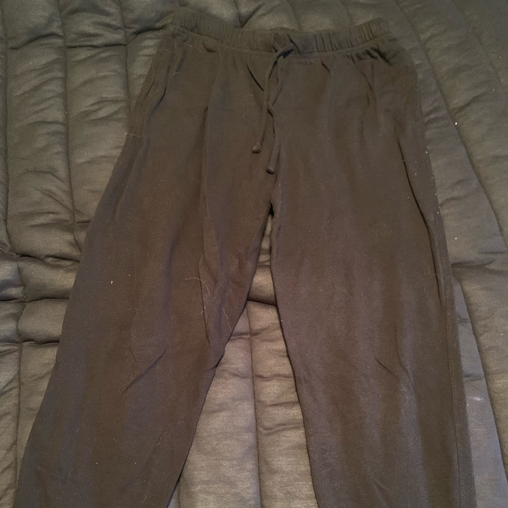 Black sweatpants